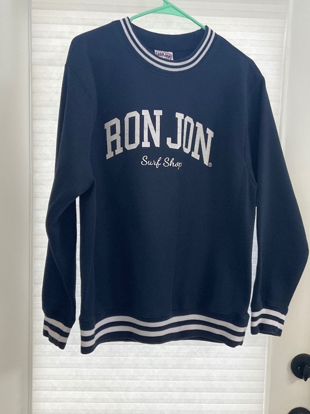 Ron Jon blue sweatshirt,M.